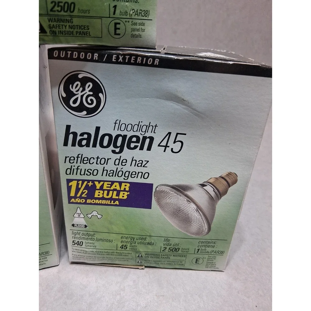 GE Halogen Outdoor Floodlight 45W Output 540 Lumens 2500 Hours NIB 97003 3-Pack
